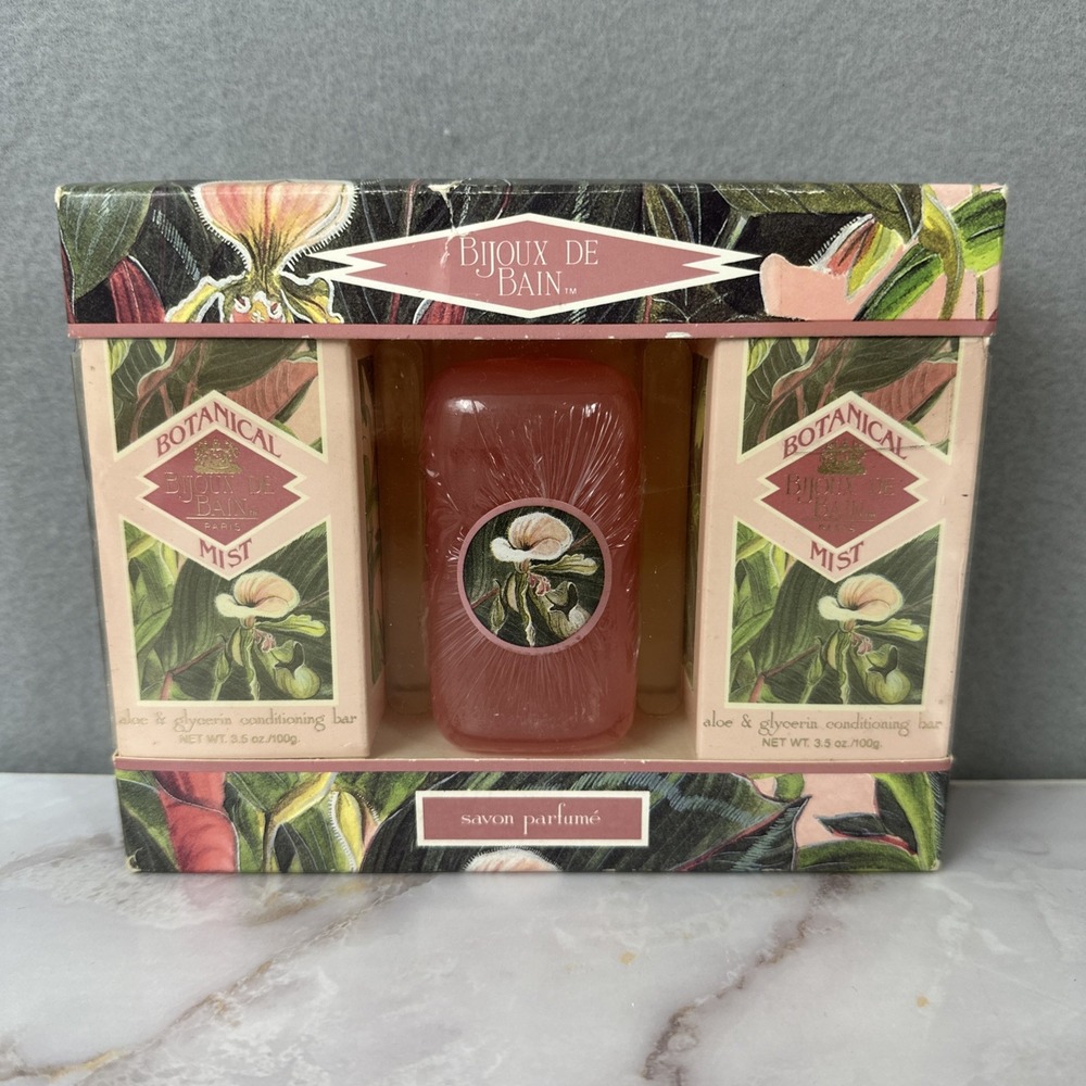 Vintage Bijoux De Bain Bath Bar Soap Set Savon de Bain Made in France